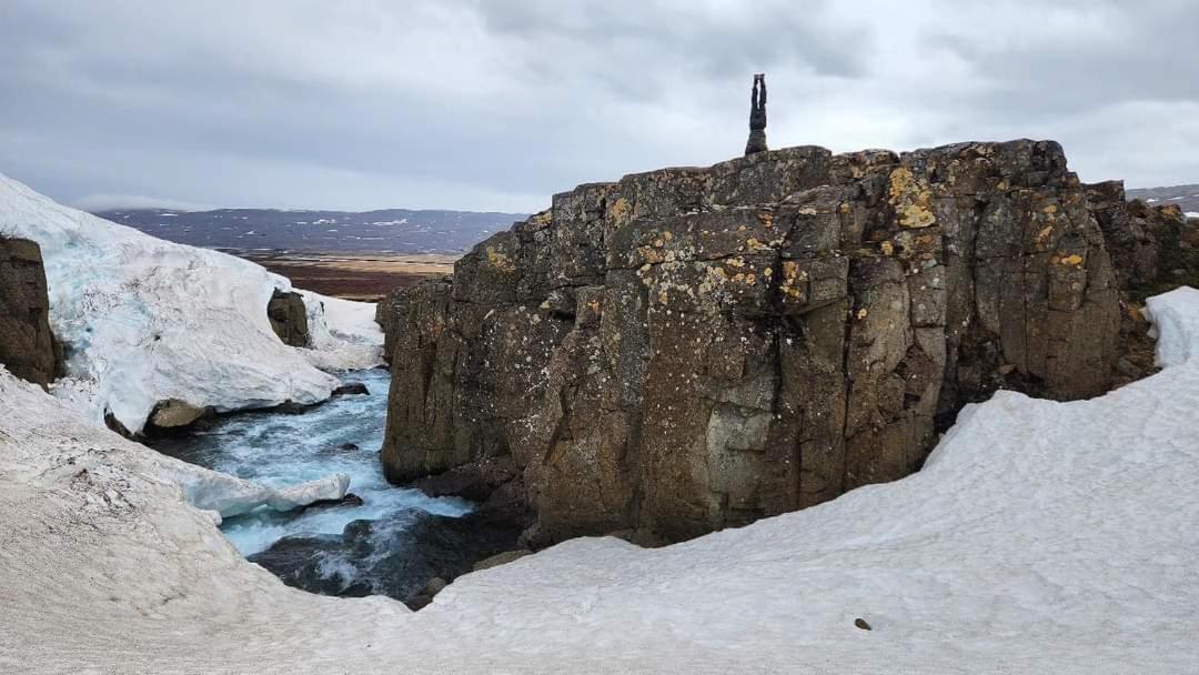 Hótel Laugarhóll with natural hot spring Holmavik Exterior foto