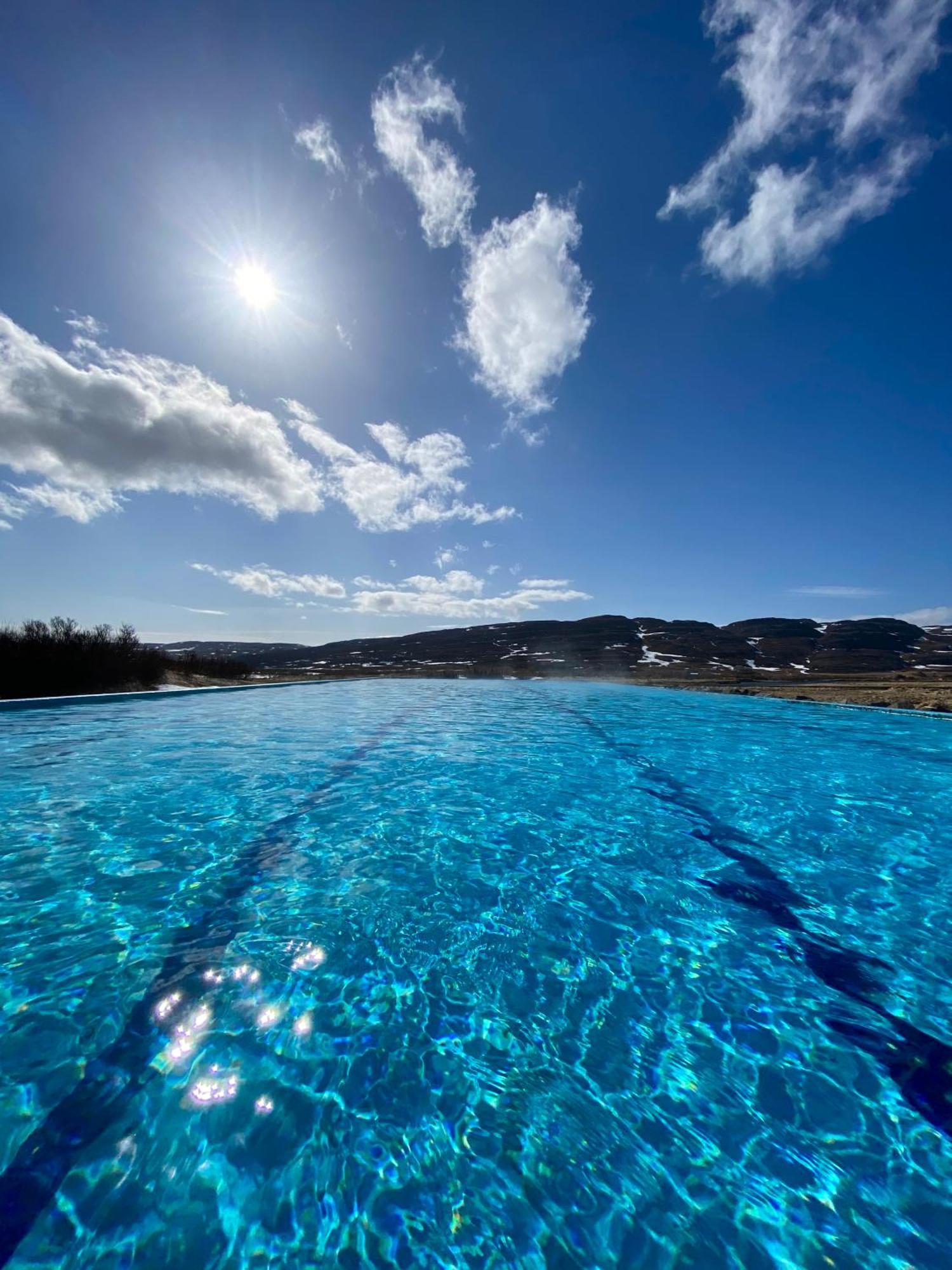 Hótel Laugarhóll with natural hot spring Holmavik Exterior foto