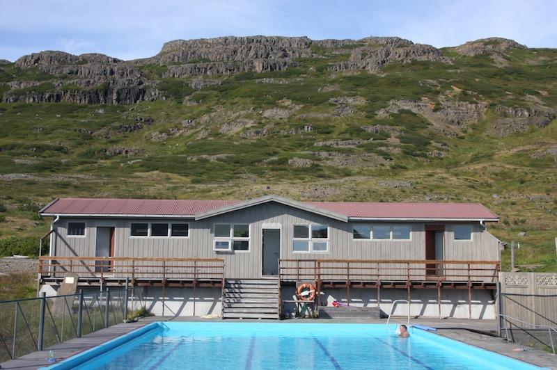 Hótel Laugarhóll with natural hot spring Holmavik Exterior foto